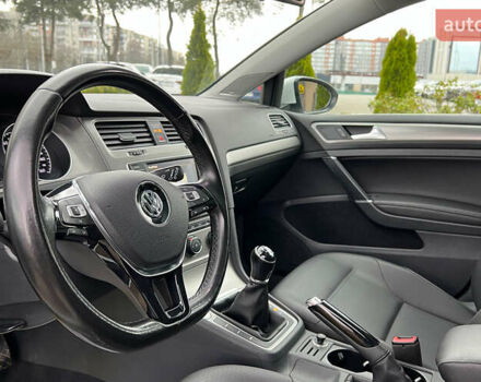 Білий Фольксваген Гольф, об'ємом двигуна 1.97 л та пробігом 53 тис. км за 16700 $, фото 9 на Automoto.ua