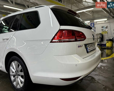 Белый Фольксваген Гольф, объемом двигателя 1.6 л и пробегом 285 тыс. км за 10800 $, фото 17 на Automoto.ua