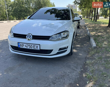 Білий Фольксваген Гольф, об'ємом двигуна 1.6 л та пробігом 290 тис. км за 10500 $, фото 2 на Automoto.ua