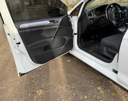 Белый Фольксваген Гольф, объемом двигателя 2 л и пробегом 250 тыс. км за 12450 $, фото 6 на Automoto.ua