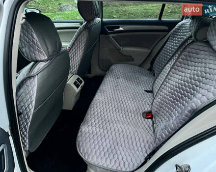 Белый Фольксваген Гольф, объемом двигателя 1.97 л и пробегом 208 тыс. км за 10600 $, фото 37 на Automoto.ua