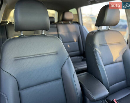 Белый Фольксваген Гольф, объемом двигателя 1.97 л и пробегом 177 тыс. км за 11800 $, фото 82 на Automoto.ua