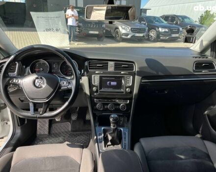 Білий Фольксваген Гольф, об'ємом двигуна 1.6 л та пробігом 268 тис. км за 10590 $, фото 34 на Automoto.ua