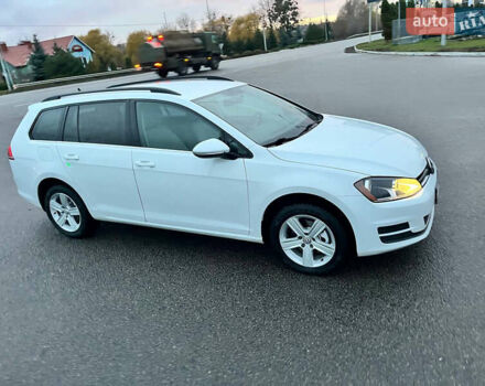 Белый Фольксваген Гольф, объемом двигателя 1.97 л и пробегом 208 тыс. км за 10600 $, фото 3 на Automoto.ua