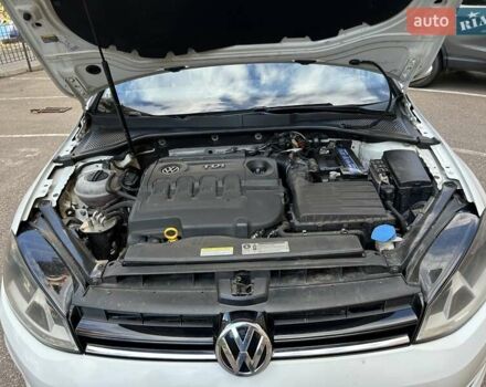 Белый Фольксваген Гольф, объемом двигателя 1.97 л и пробегом 178 тыс. км за 12350 $, фото 6 на Automoto.ua