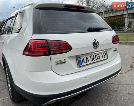 Белый Фольксваген Гольф, объемом двигателя 1.8 л и пробегом 139 тыс. км за 13900 $, фото 18 на Automoto.ua