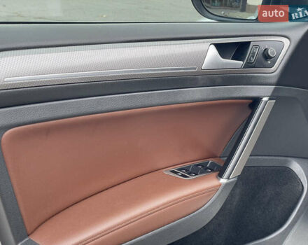 Белый Фольксваген Гольф, объемом двигателя 1.8 л и пробегом 139 тыс. км за 13900 $, фото 30 на Automoto.ua