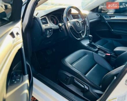 Белый Фольксваген Гольф, объемом двигателя 1.8 л и пробегом 82 тыс. км за 11500 $, фото 7 на Automoto.ua