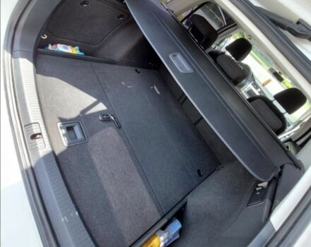 Фольксваген Гольф 2016 в Хмельницком на Automoto.ua Белый Фольксваген Гольф, объемом двигателя 0 л и пробегом 287 тыс. км за 10600 $, фото 4 на Automoto.ua