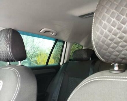 Білий Фольксваген Гольф, об'ємом двигуна 1.6 л та пробігом 280 тис. км за 5500 $, фото 5 на Automoto.ua