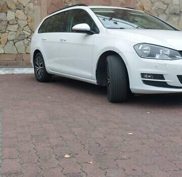 Белый Фольксваген Гольф, объемом двигателя 1.6 л и пробегом 225 тыс. км за 11800 $, фото 6 на Automoto.ua