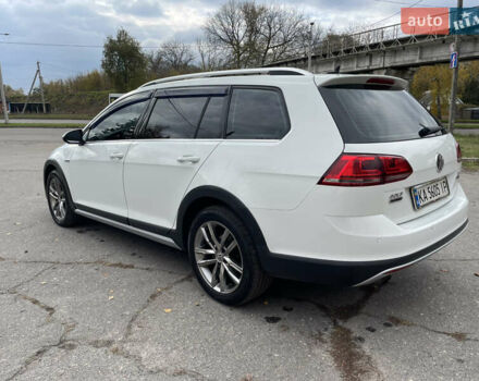 Белый Фольксваген Гольф, объемом двигателя 1.8 л и пробегом 139 тыс. км за 13900 $, фото 24 на Automoto.ua