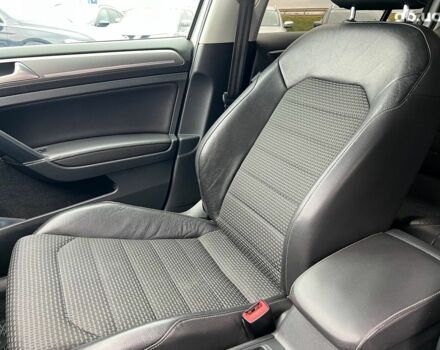 Белый Фольксваген Гольф, объемом двигателя 2 л и пробегом 287 тыс. км за 14590 $, фото 22 на Automoto.ua