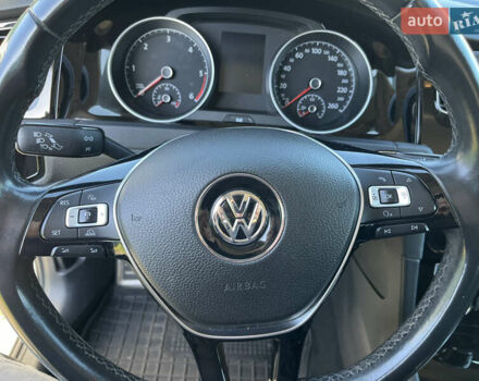 Белый Фольксваген Гольф, объемом двигателя 1.6 л и пробегом 238 тыс. км за 15000 $, фото 69 на Automoto.ua