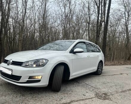 Белый Фольксваген Гольф, объемом двигателя 1.6 л и пробегом 275 тыс. км за 10500 $, фото 4 на Automoto.ua