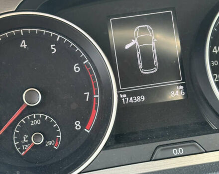 Белый Фольксваген Гольф, объемом двигателя 1.8 л и пробегом 174 тыс. км за 13150 $, фото 7 на Automoto.ua