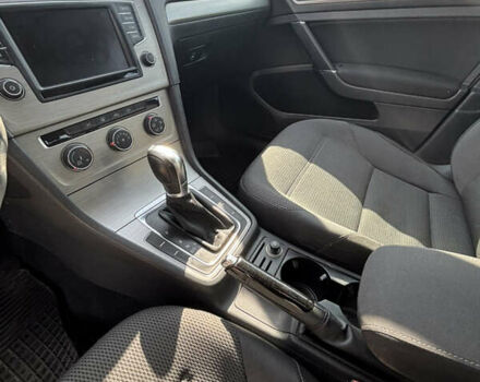 Белый Фольксваген Гольф, объемом двигателя 1.8 л и пробегом 174 тыс. км за 13150 $, фото 6 на Automoto.ua