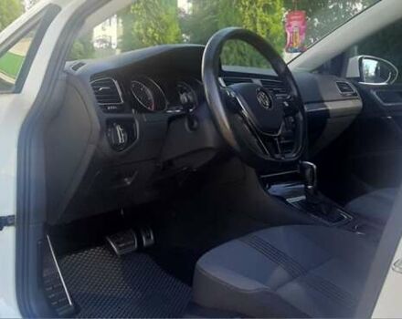 Белый Фольксваген Гольф, объемом двигателя 1.97 л и пробегом 291 тыс. км за 13100 $, фото 13 на Automoto.ua