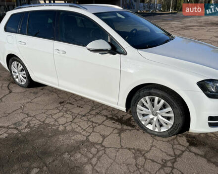 Белый Фольксваген Гольф, объемом двигателя 1.6 л и пробегом 238 тыс. км за 15000 $, фото 38 на Automoto.ua