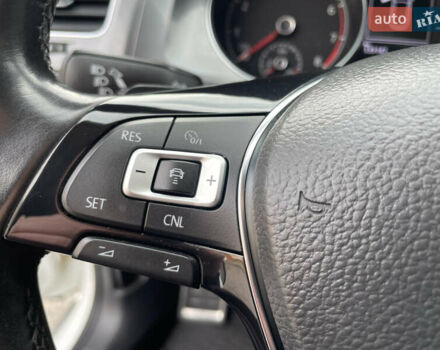 Белый Фольксваген Гольф, объемом двигателя 1.8 л и пробегом 139 тыс. км за 13900 $, фото 43 на Automoto.ua