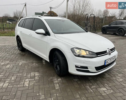 Белый Фольксваген Гольф, объемом двигателя 1.6 л и пробегом 280 тыс. км за 11500 $, фото 4 на Automoto.ua