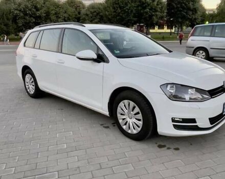 Белый Фольксваген Гольф, объемом двигателя 1.6 л и пробегом 245 тыс. км за 12500 $, фото 2 на Automoto.ua