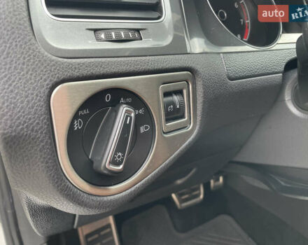 Белый Фольксваген Гольф, объемом двигателя 1.8 л и пробегом 139 тыс. км за 13900 $, фото 41 на Automoto.ua