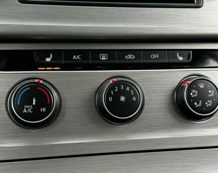 Белый Фольксваген Гольф, объемом двигателя 1.8 л и пробегом 210 тыс. км за 9999 $, фото 15 на Automoto.ua