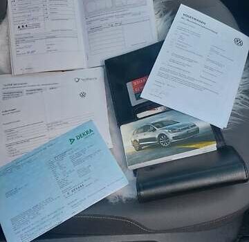 Белый Фольксваген Гольф, объемом двигателя 1.6 л и пробегом 225 тыс. км за 11800 $, фото 13 на Automoto.ua