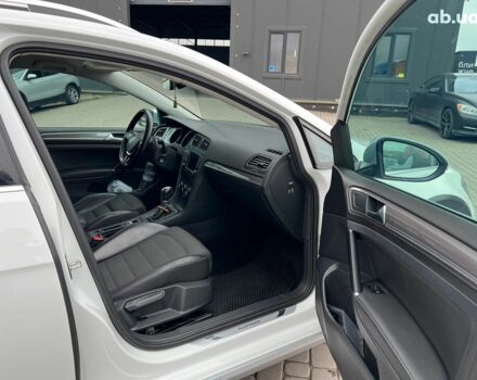 Белый Фольксваген Гольф, объемом двигателя 2 л и пробегом 287 тыс. км за 14590 $, фото 36 на Automoto.ua