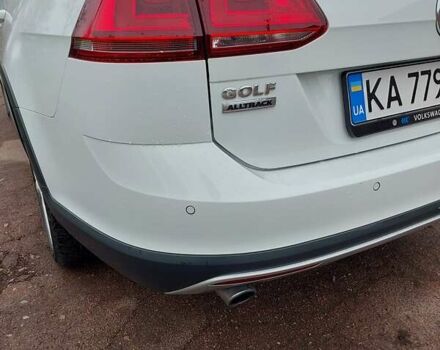 Белый Фольксваген Гольф, объемом двигателя 1.8 л и пробегом 130 тыс. км за 14800 $, фото 4 на Automoto.ua