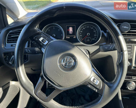 Белый Фольксваген Гольф, объемом двигателя 1.6 л и пробегом 238 тыс. км за 15000 $, фото 16 на Automoto.ua