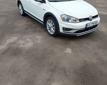 Белый Фольксваген Гольф, объемом двигателя 1.8 л и пробегом 130 тыс. км за 14800 $, фото 3 на Automoto.ua