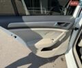 Белый Фольксваген Гольф, объемом двигателя 1.8 л и пробегом 133 тыс. км за 13500 $, фото 11 на Automoto.ua