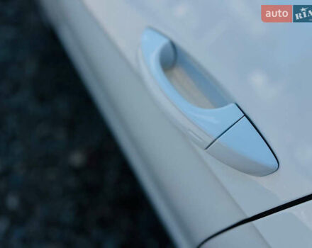 Белый Фольксваген Гольф, объемом двигателя 1.8 л и пробегом 82 тыс. км за 12800 $, фото 20 на Automoto.ua