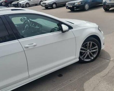 Белый Фольксваген Гольф, объемом двигателя 1.6 л и пробегом 198 тыс. км за 12000 $, фото 9 на Automoto.ua