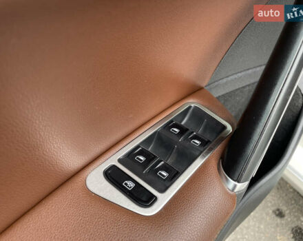 Белый Фольксваген Гольф, объемом двигателя 1.8 л и пробегом 139 тыс. км за 13900 $, фото 31 на Automoto.ua