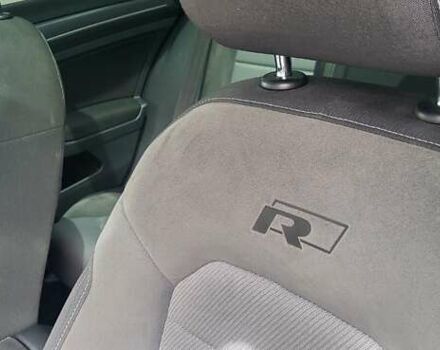 Белый Фольксваген Гольф, объемом двигателя 1.6 л и пробегом 198 тыс. км за 12000 $, фото 18 на Automoto.ua