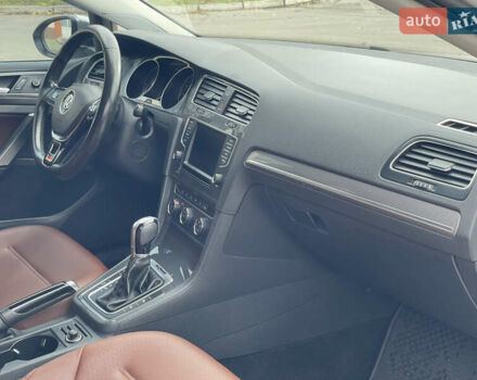 Белый Фольксваген Гольф, объемом двигателя 1.8 л и пробегом 139 тыс. км за 13900 $, фото 38 на Automoto.ua