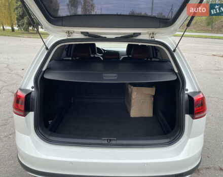 Белый Фольксваген Гольф, объемом двигателя 1.8 л и пробегом 139 тыс. км за 13900 $, фото 54 на Automoto.ua