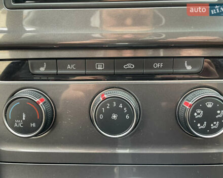 Белый Фольксваген Гольф, объемом двигателя 1.8 л и пробегом 139 тыс. км за 13900 $, фото 46 на Automoto.ua