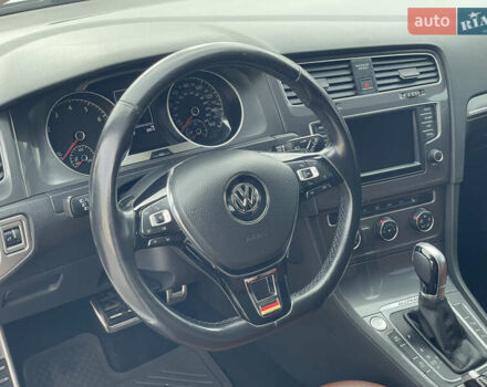 Белый Фольксваген Гольф, объемом двигателя 1.8 л и пробегом 139 тыс. км за 13900 $, фото 29 на Automoto.ua