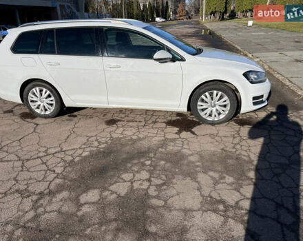 Белый Фольксваген Гольф, объемом двигателя 1.6 л и пробегом 238 тыс. км за 15000 $, фото 9 на Automoto.ua