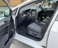 Белый Фольксваген Гольф, объемом двигателя 1.6 л и пробегом 245 тыс. км за 12500 $, фото 4 на Automoto.ua