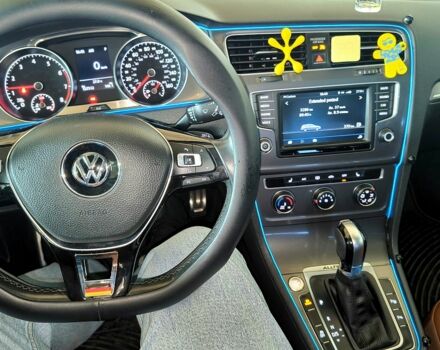 Білий Фольксваген Гольф, об'ємом двигуна 1.8 л та пробігом 138 тис. км за 12300 $, фото 7 на Automoto.ua