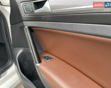 Белый Фольксваген Гольф, объемом двигателя 1.8 л и пробегом 139 тыс. км за 13900 $, фото 36 на Automoto.ua