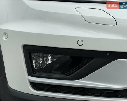 Белый Фольксваген Гольф, объемом двигателя 1.8 л и пробегом 139 тыс. км за 13900 $, фото 26 на Automoto.ua