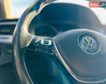 Белый Фольксваген Гольф, объемом двигателя 1.8 л и пробегом 82 тыс. км за 12800 $, фото 14 на Automoto.ua