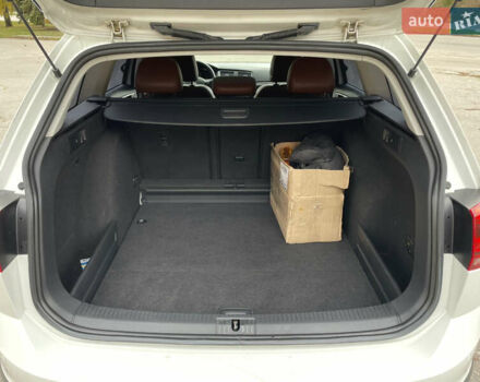 Белый Фольксваген Гольф, объемом двигателя 1.8 л и пробегом 139 тыс. км за 13900 $, фото 55 на Automoto.ua