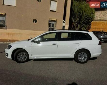 Білий Фольксваген Гольф, об'ємом двигуна 1.6 л та пробігом 180 тис. км за 9313 $, фото 11 на Automoto.ua